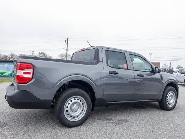new 2025 Ford Maverick car, priced at $28,321