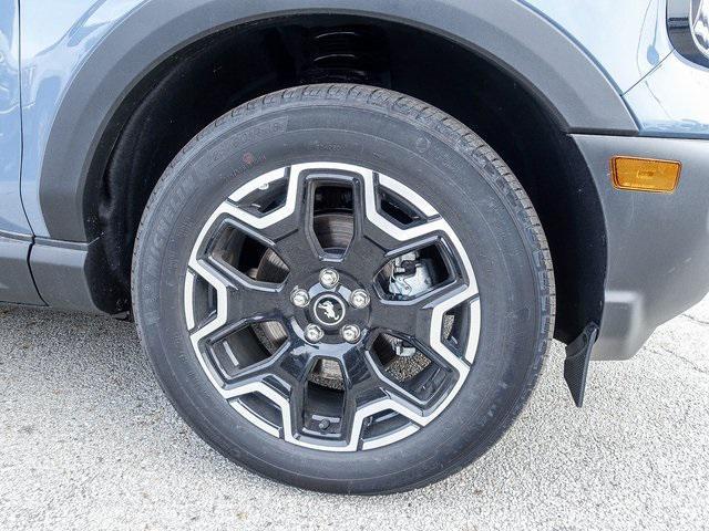 new 2025 Ford Bronco Sport car, priced at $36,170