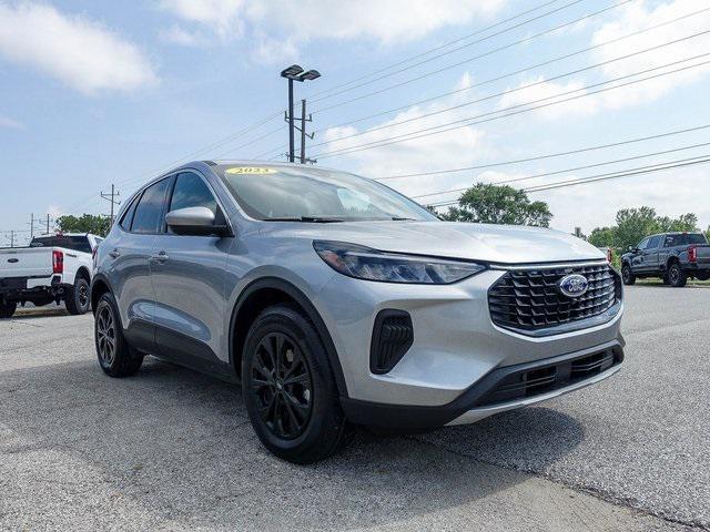 used 2023 Ford Escape car, priced at $23,486