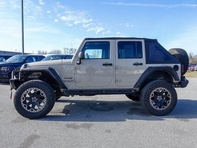 used 2016 Jeep Wrangler Unlimited car, priced at $18,592