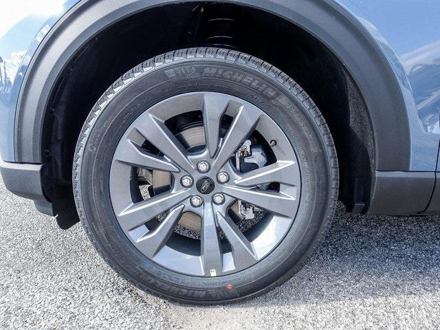 new 2026 Ford Explorer car, priced at $50,015