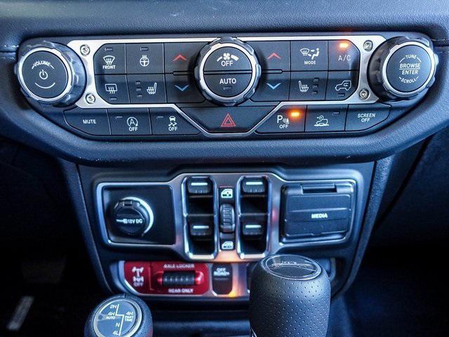 new 2026 Jeep Gladiator car, priced at $59,352