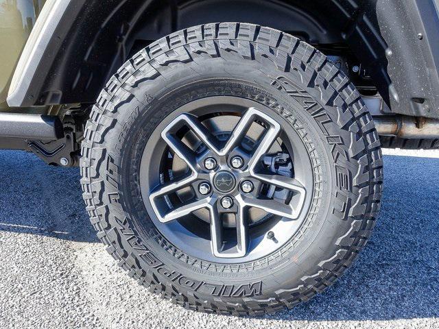 new 2026 Jeep Gladiator car, priced at $59,352