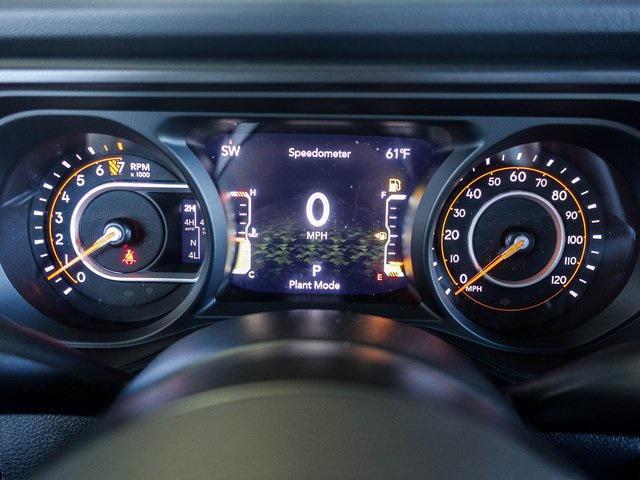 new 2025 Jeep Gladiator car, priced at $53,636