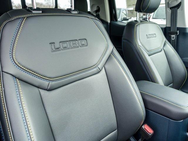 new 2025 Ford Maverick car, priced at $38,572