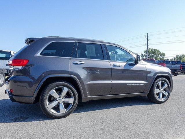 used 2014 Jeep Grand Cherokee car, priced at $15,286