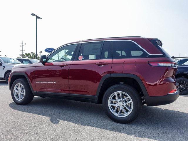 new 2024 Jeep Grand Cherokee car, priced at $39,597