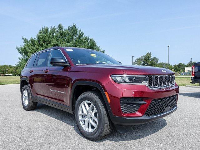 new 2024 Jeep Grand Cherokee car, priced at $39,597