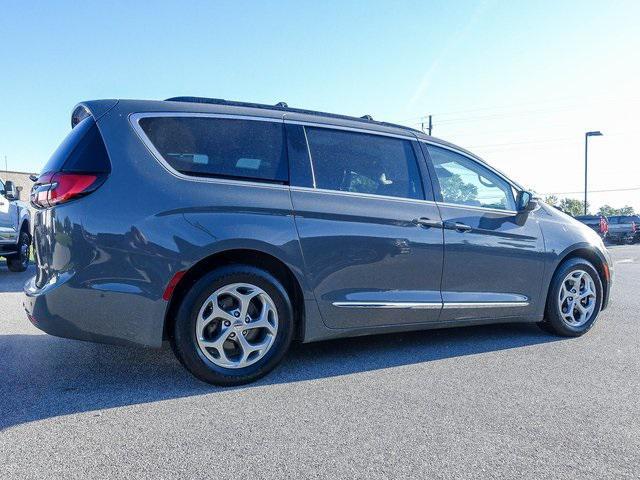 used 2022 Chrysler Pacifica car, priced at $25,486