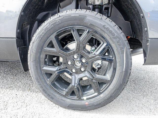 new 2025 Ford Maverick car, priced at $33,950