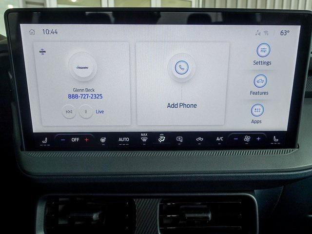 new 2025 Ford Maverick car, priced at $33,950