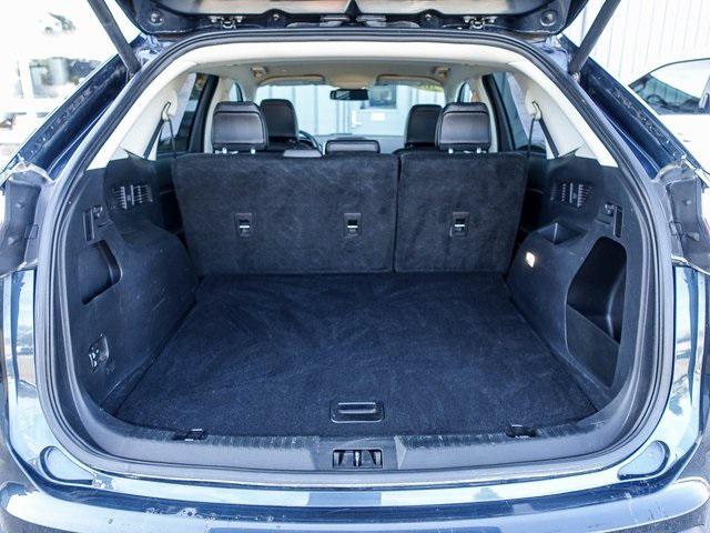 used 2024 Ford Edge car, priced at $25,394