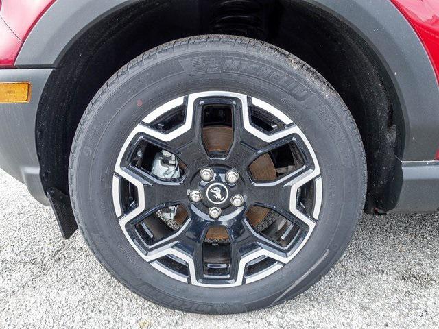 new 2025 Ford Bronco Sport car, priced at $33,498