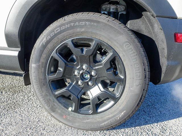 new 2025 Ford Bronco Sport car, priced at $35,127