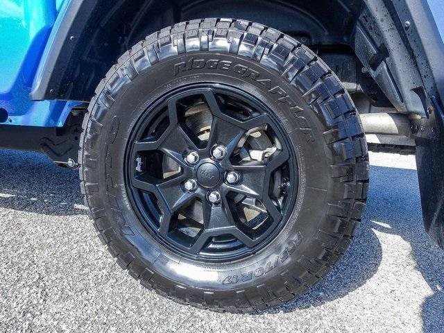 used 2021 Jeep Gladiator car, priced at $29,963