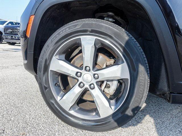 used 2021 Jeep Grand Cherokee L car, priced at $27,395