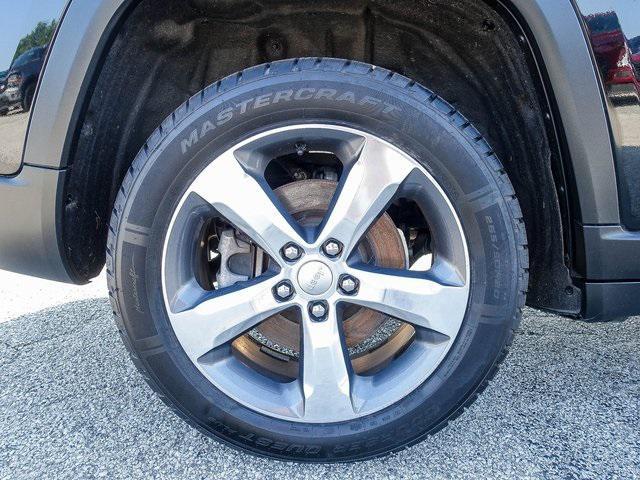 used 2021 Jeep Grand Cherokee L car, priced at $27,395
