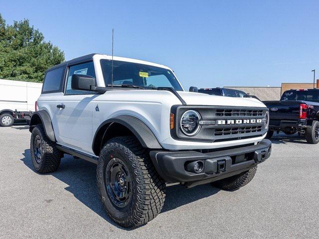 new 2024 Ford Bronco car, priced at $50,131