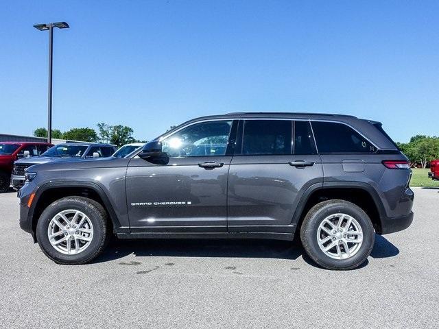 new 2024 Jeep Grand Cherokee car, priced at $36,495