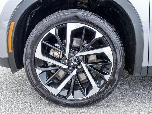 used 2022 Mitsubishi Outlander car, priced at $16,805