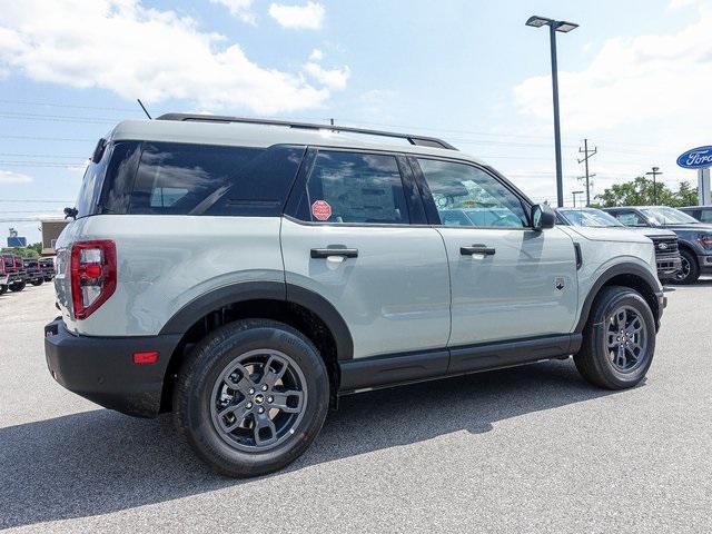 new 2024 Ford Bronco Sport car, priced at $30,304