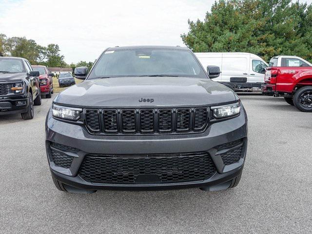 new 2025 Jeep Grand Cherokee car, priced at $45,232