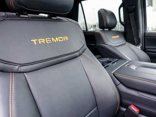 new 2025 Ford Expedition car, priced at $83,945