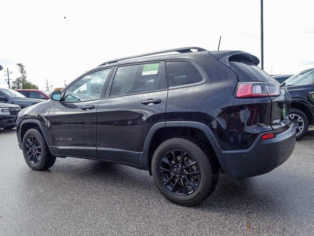 used 2023 Jeep Cherokee car, priced at $24,372