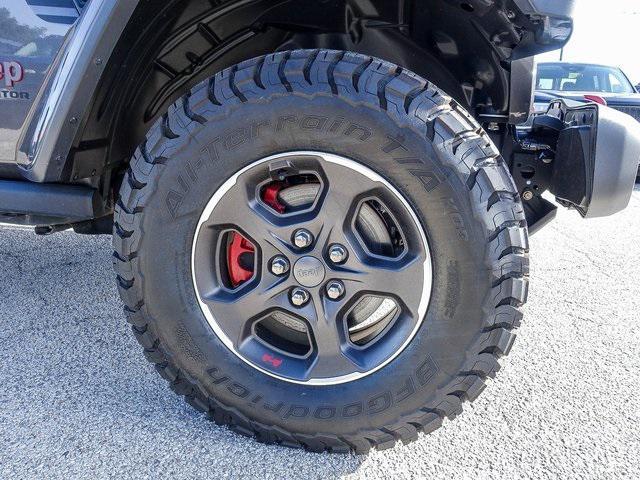 used 2020 Jeep Gladiator car, priced at $25,963