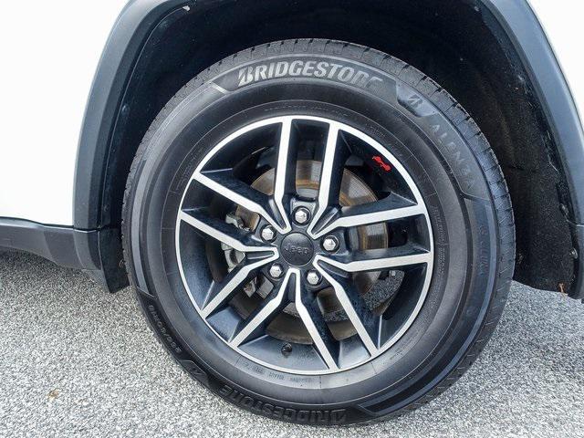used 2020 Jeep Grand Cherokee car, priced at $21,986