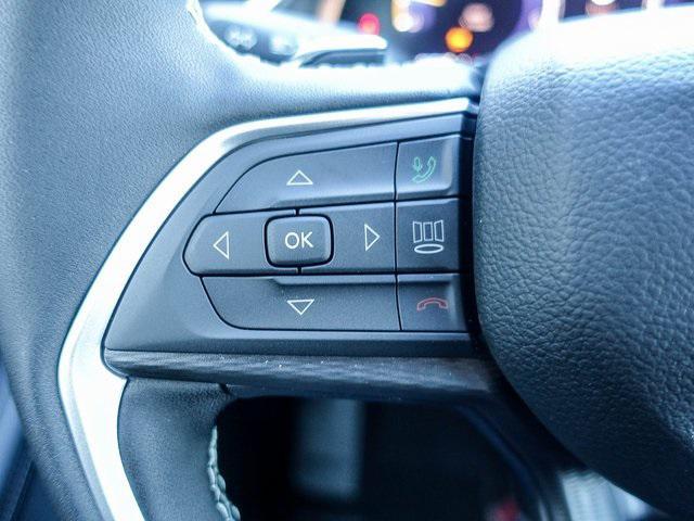 new 2025 Jeep Grand Cherokee car, priced at $42,483