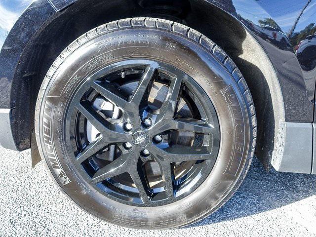 used 2023 Ford Edge car, priced at $25,564