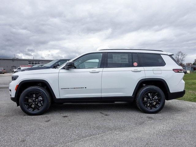 new 2024 Jeep Grand Cherokee L car, priced at $43,235