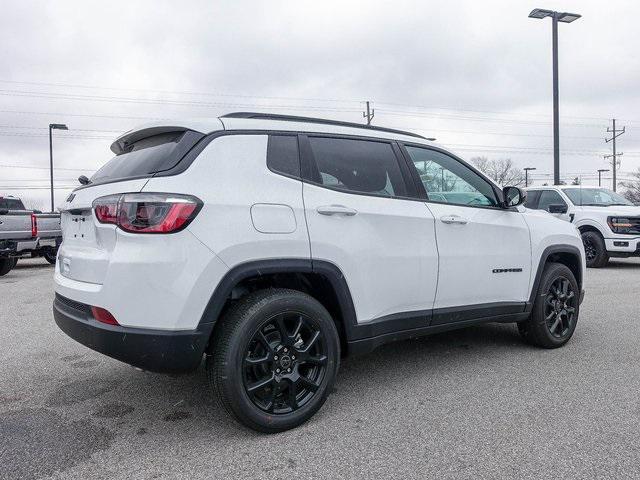 new 2025 Jeep Compass car, priced at $28,900