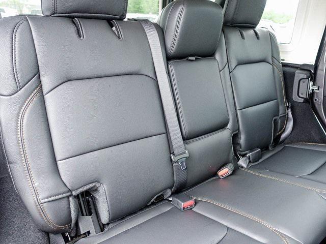 new 2025 Jeep Wrangler car, priced at $50,217