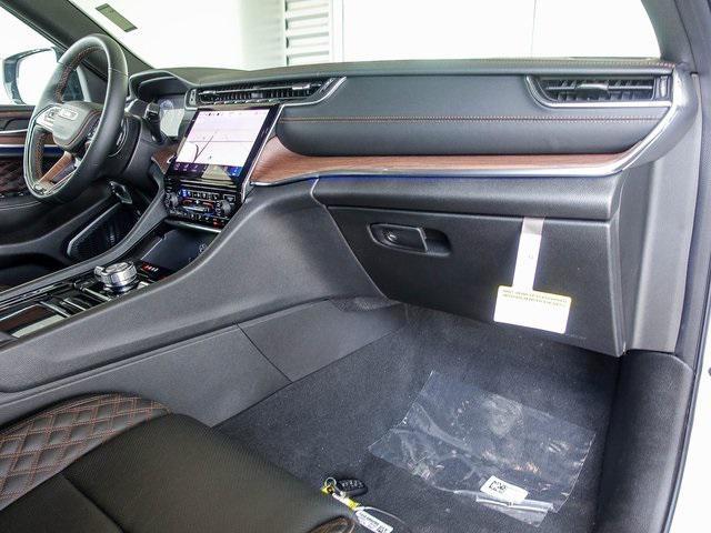 new 2025 Jeep Grand Cherokee L car, priced at $59,838