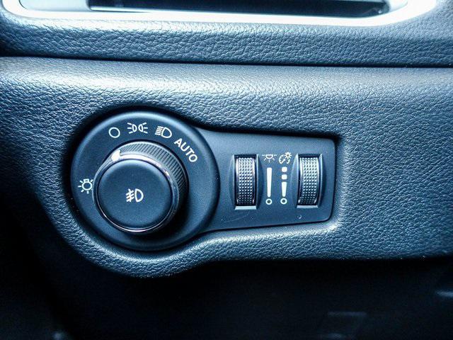 new 2026 Chrysler Pacifica car, priced at $41,439