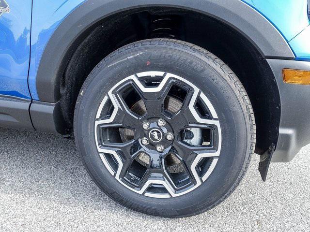 new 2025 Ford Bronco Sport car, priced at $35,488