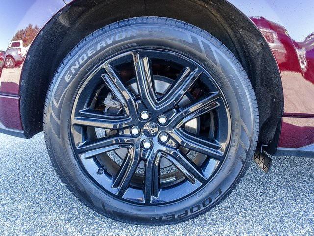 used 2021 Ford Edge car, priced at $22,894