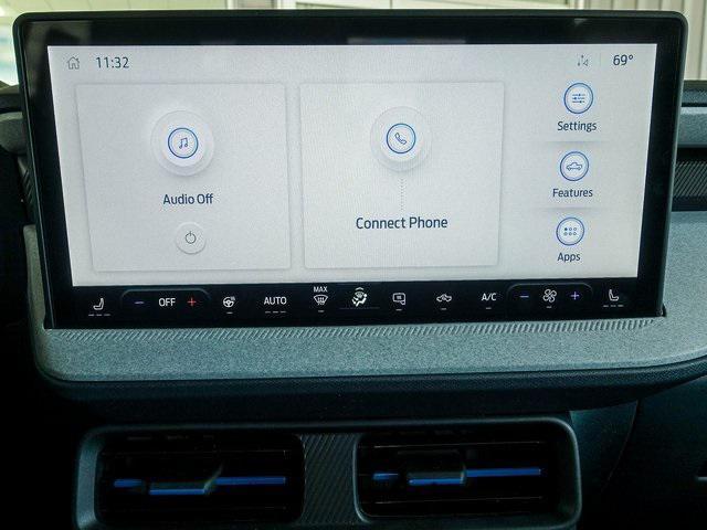 new 2025 Ford Maverick car, priced at $33,321