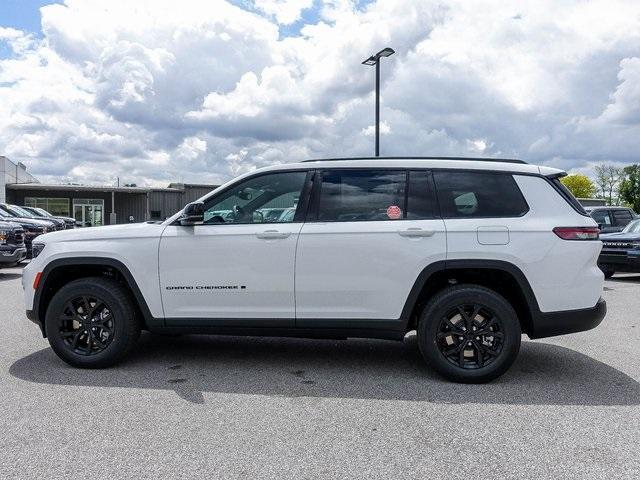 new 2024 Jeep Grand Cherokee L car, priced at $44,299