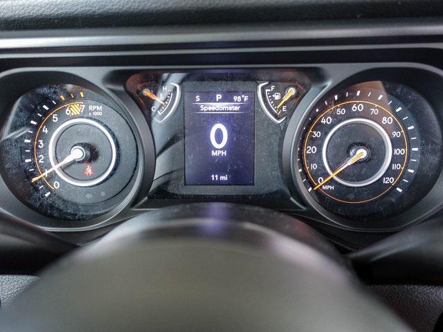 new 2025 Jeep Wrangler car, priced at $33,134