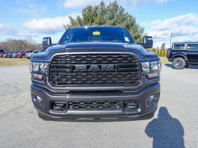 new 2024 Ram 3500 car, priced at $73,627