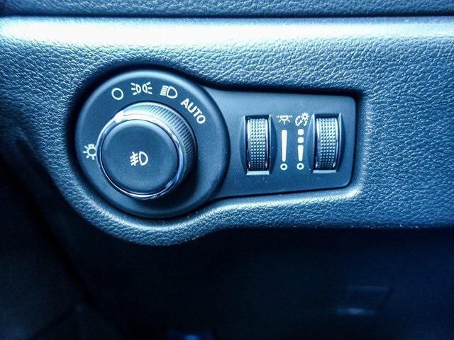 new 2026 Chrysler Pacifica car, priced at $41,748