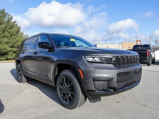 new 2025 Jeep Grand Cherokee L car, priced at $44,955