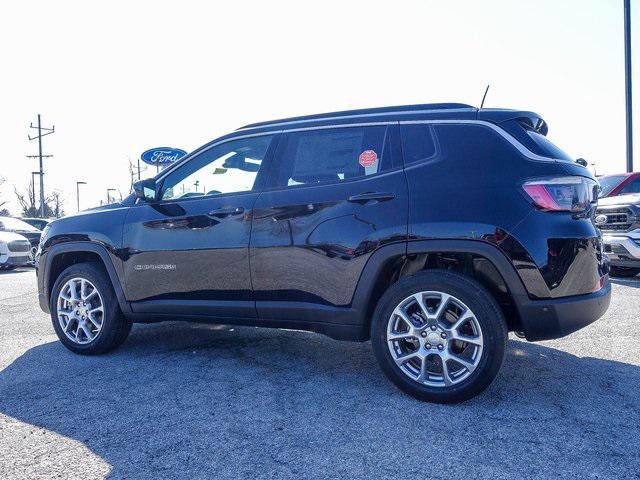 new 2024 Jeep Compass car, priced at $31,224