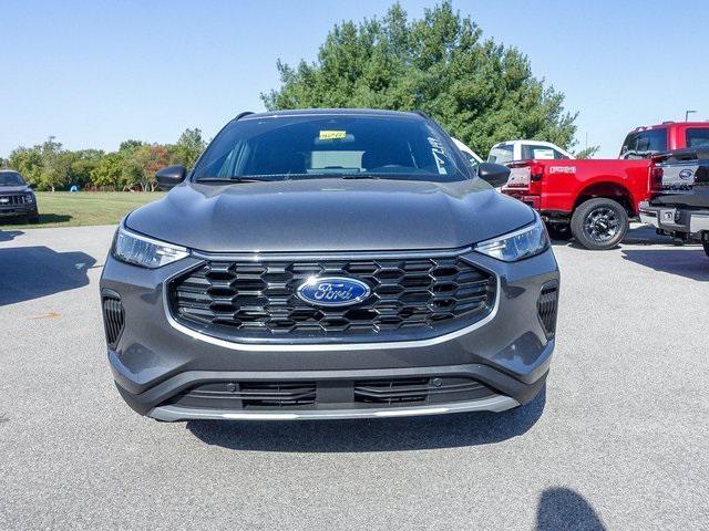 new 2025 Ford Escape car, priced at $33,120