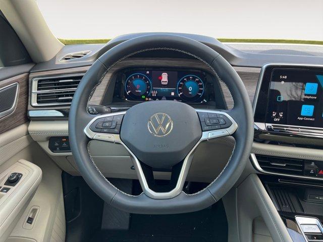 new 2025 Volkswagen Atlas car, priced at $50,851