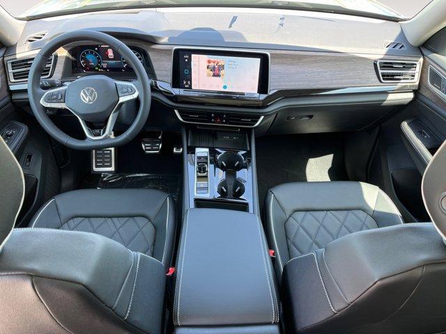 new 2025 Volkswagen Atlas car, priced at $55,856