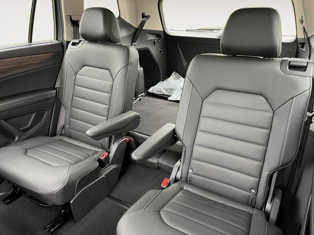 new 2025 Volkswagen Atlas car, priced at $51,546